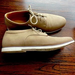 men’s Zara shoe. size 42. only worn two times.
